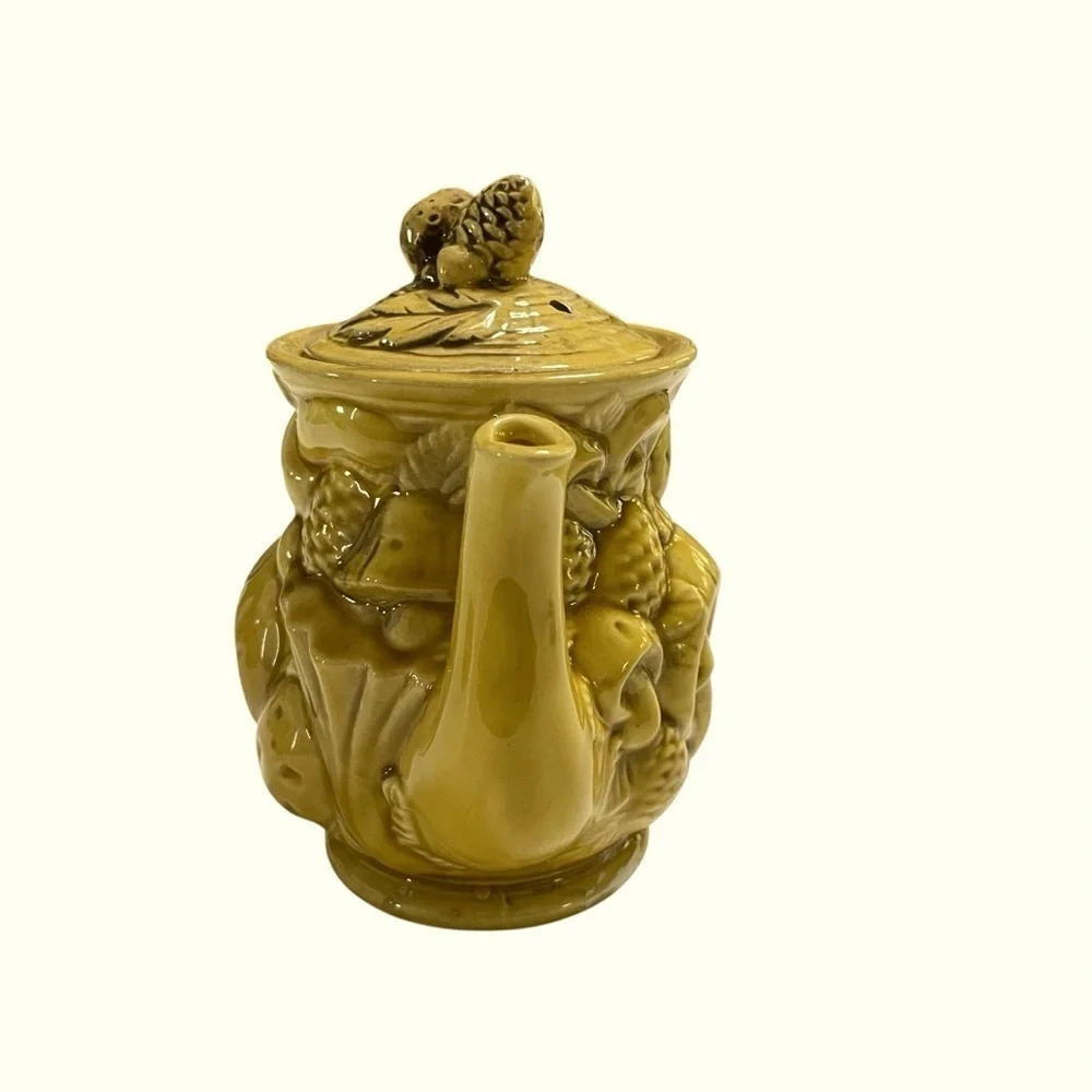 VTG Japanese Yellow Ceramic Mushroom Tea Pot